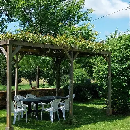 La Geneste Un Dans La Campagne Sarladaise Sainte-Nathalene